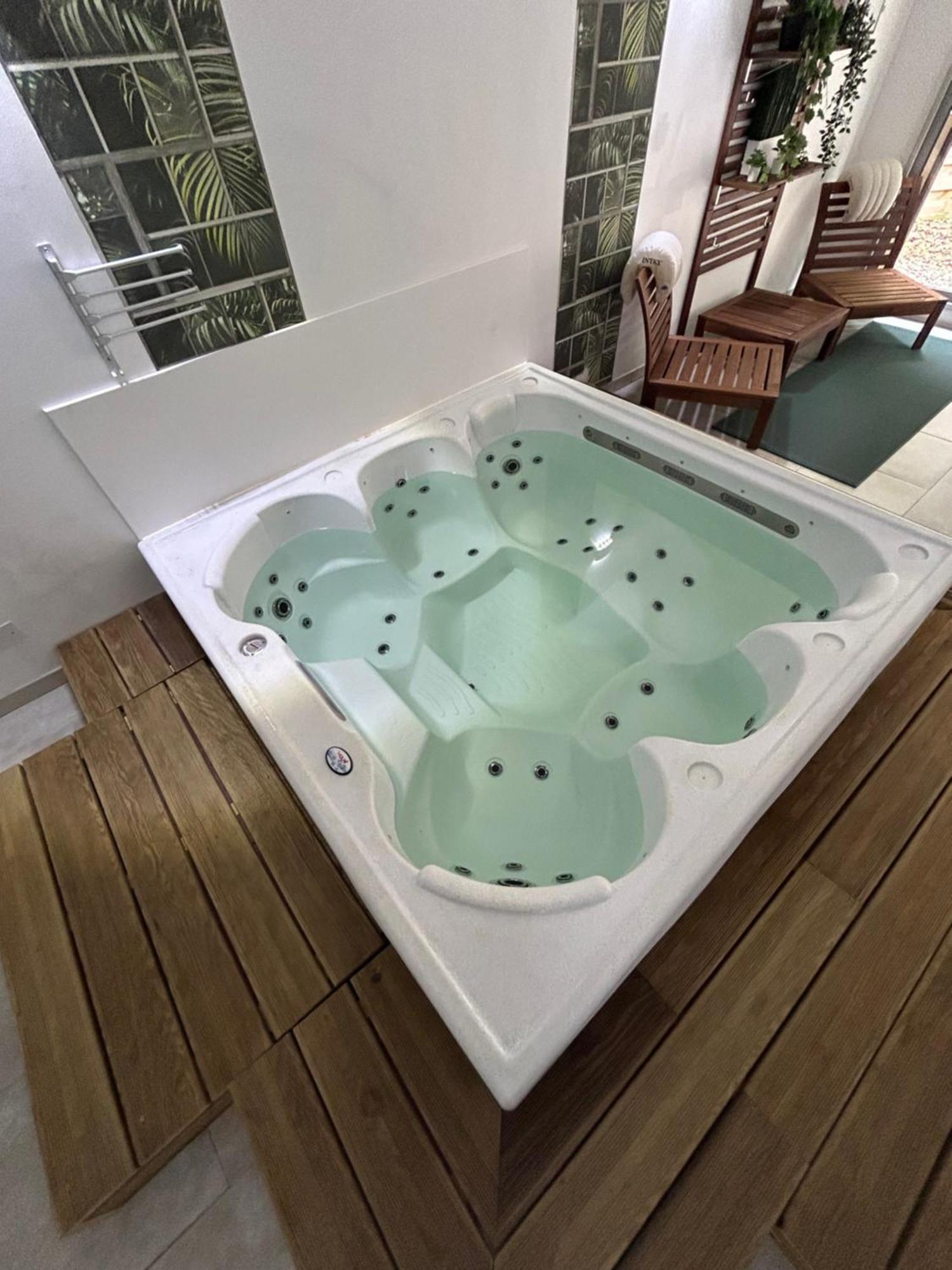 Loft And Spa Les Preaux Dış mekan fotoğraf